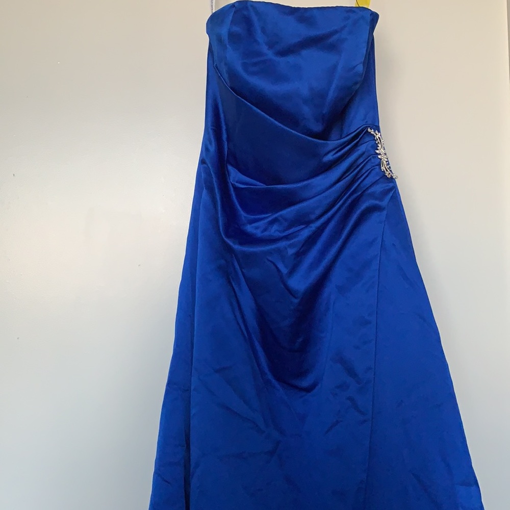 David’s Bridal Royal Blue Gown